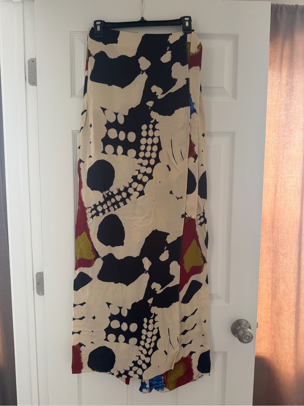 Zara Cream, Black & Blue Abstract Print pants